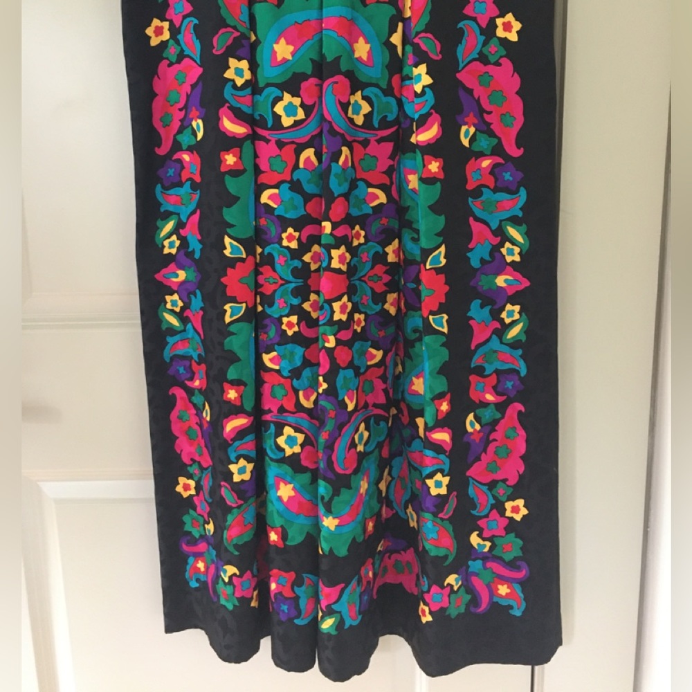 Carlisle 100% silk skirt